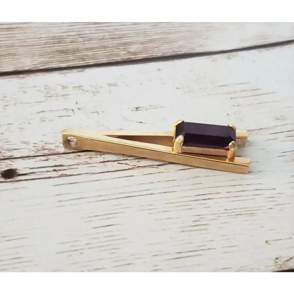 Vintage Avon Pendant - Statement Pendant - Gold Tone with Dark Purple Gem